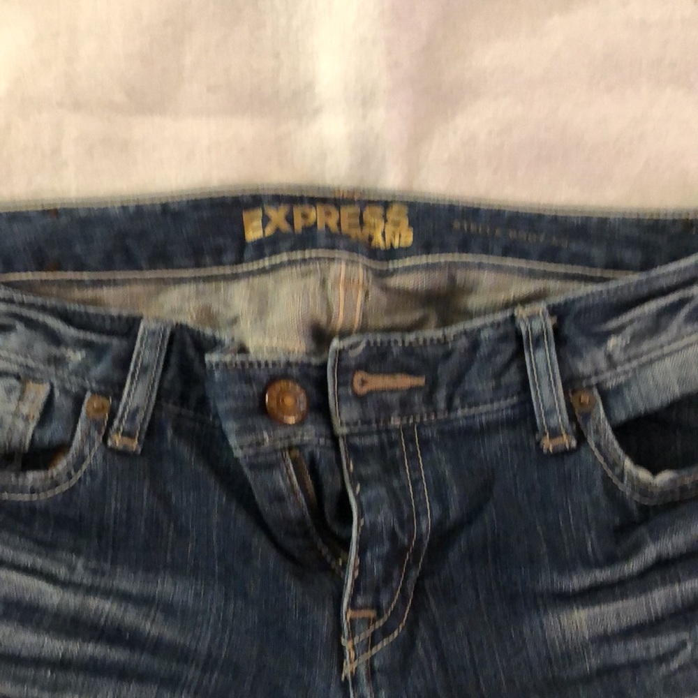 Express Jeans - Picture 2 of 6